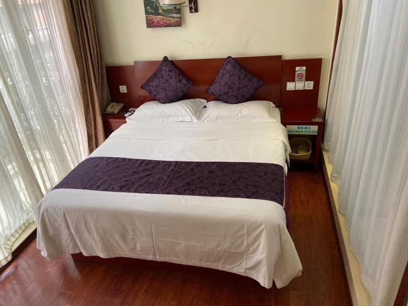 Greentree Inn Shanghai Songjiang University City New Songjiang Road Express Hotel Exteriér fotografie
