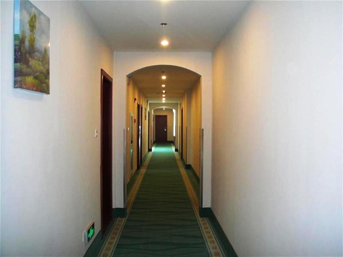 Greentree Inn Shanghai Songjiang University City New Songjiang Road Express Hotel Exteriér fotografie