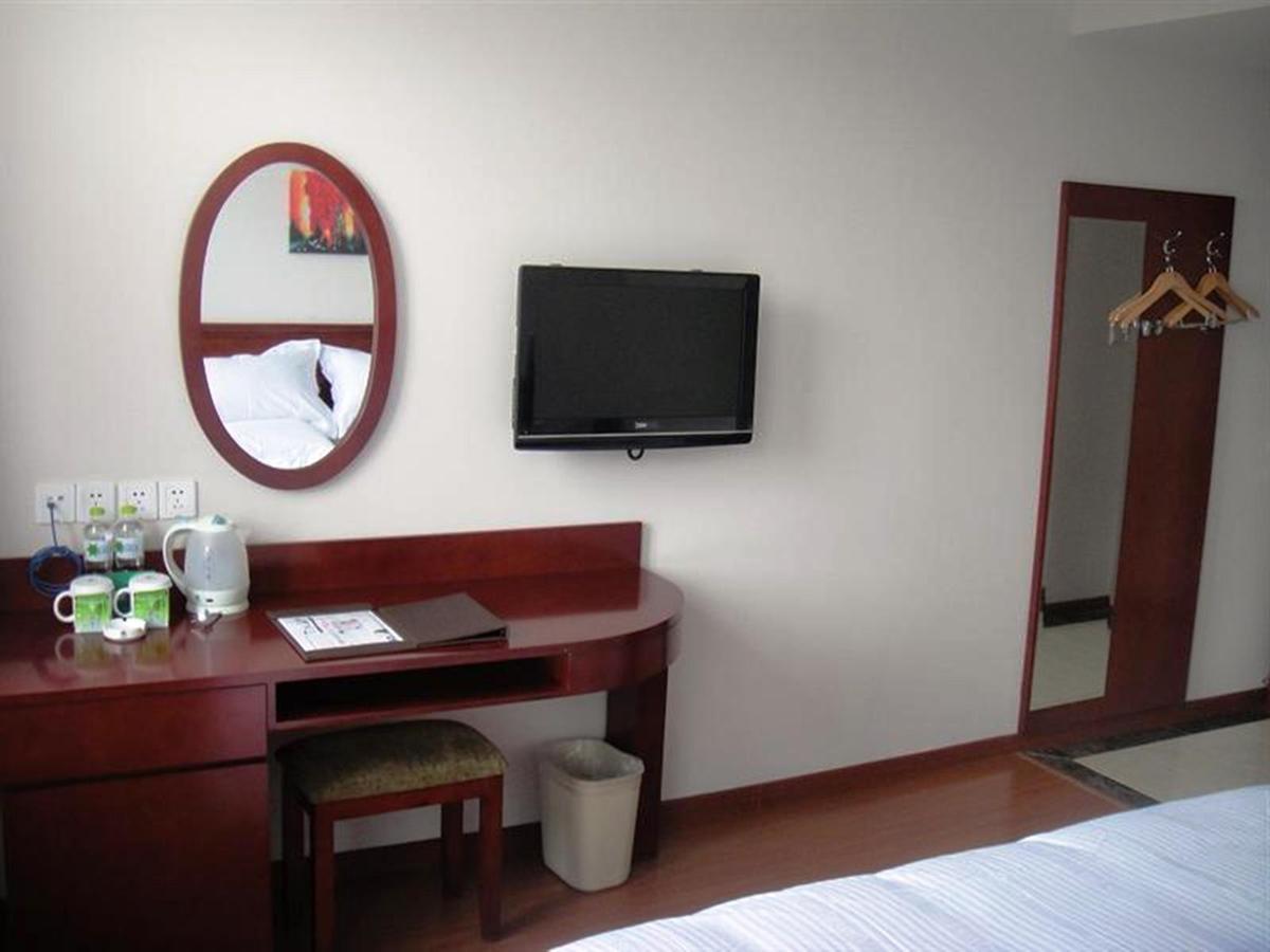 Greentree Inn Shanghai Songjiang University City New Songjiang Road Express Hotel Exteriér fotografie